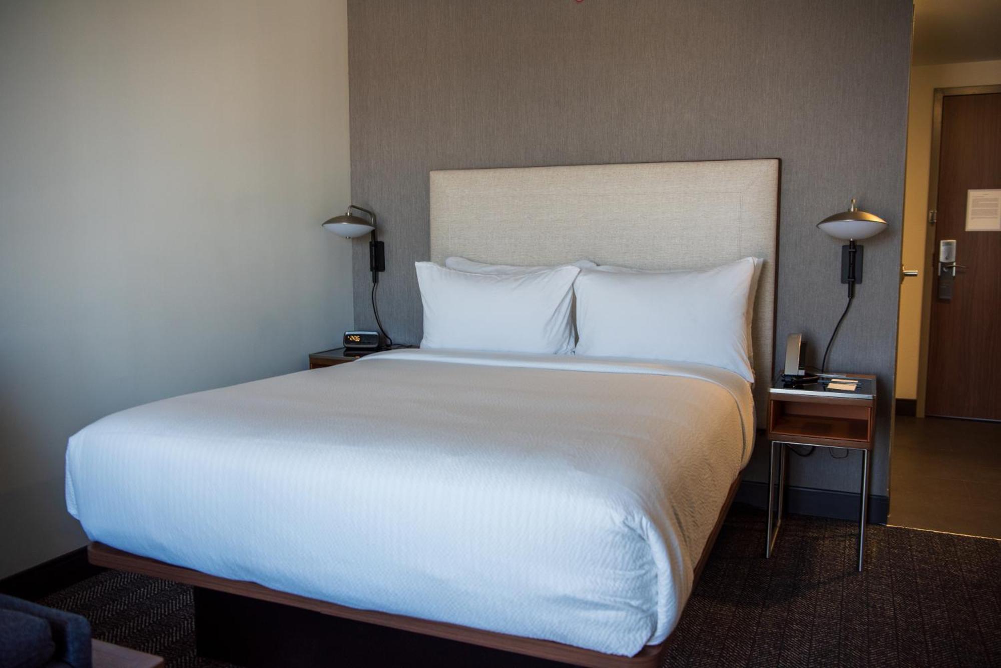 Courtyard By Marriott Lake City Kültér fotó