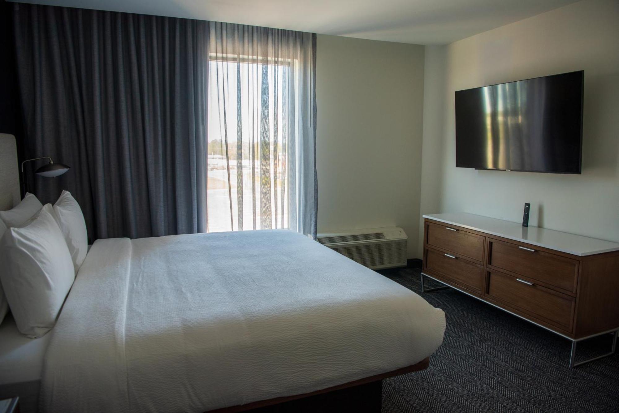 Courtyard By Marriott Lake City Kültér fotó
