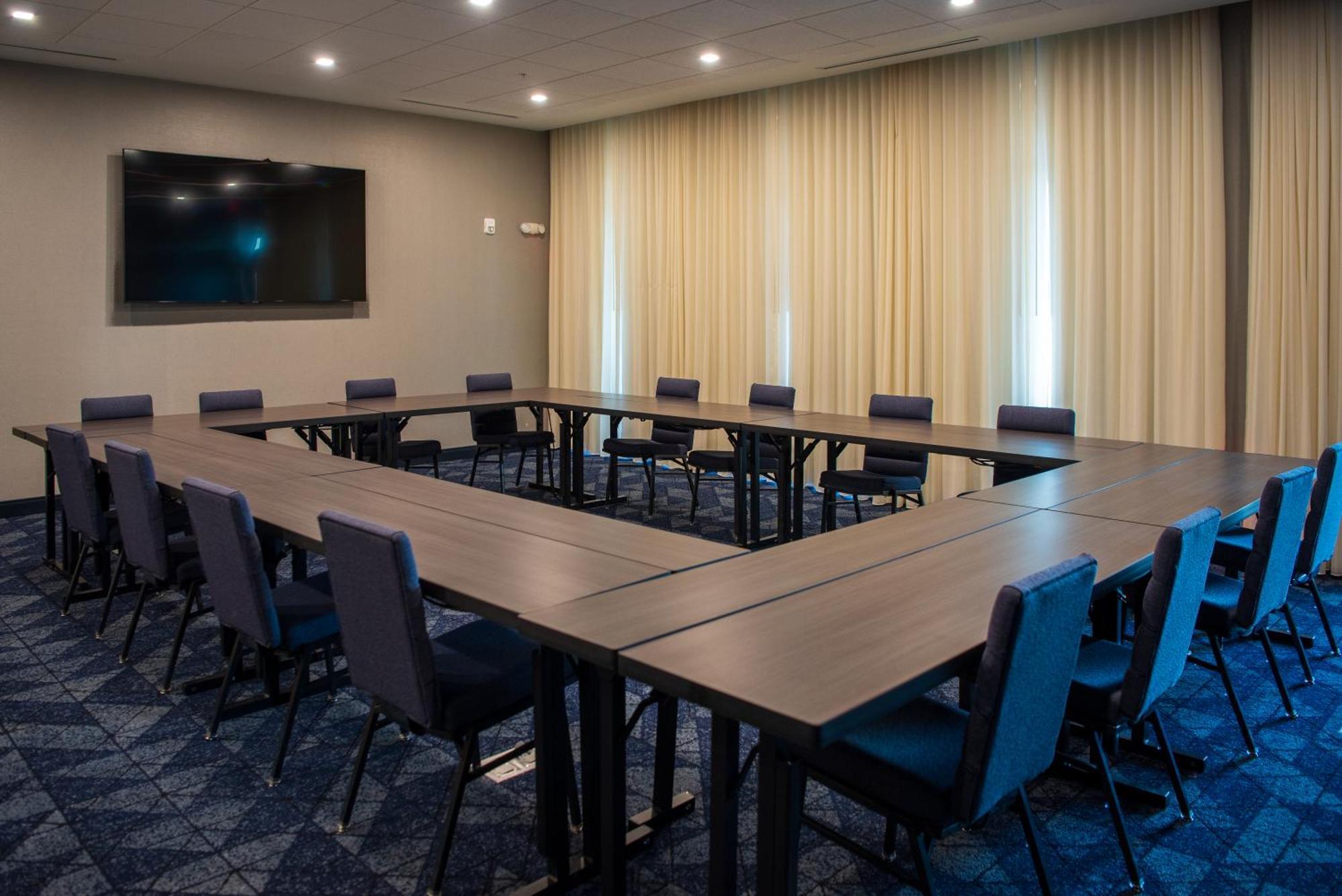 Courtyard By Marriott Lake City Kültér fotó