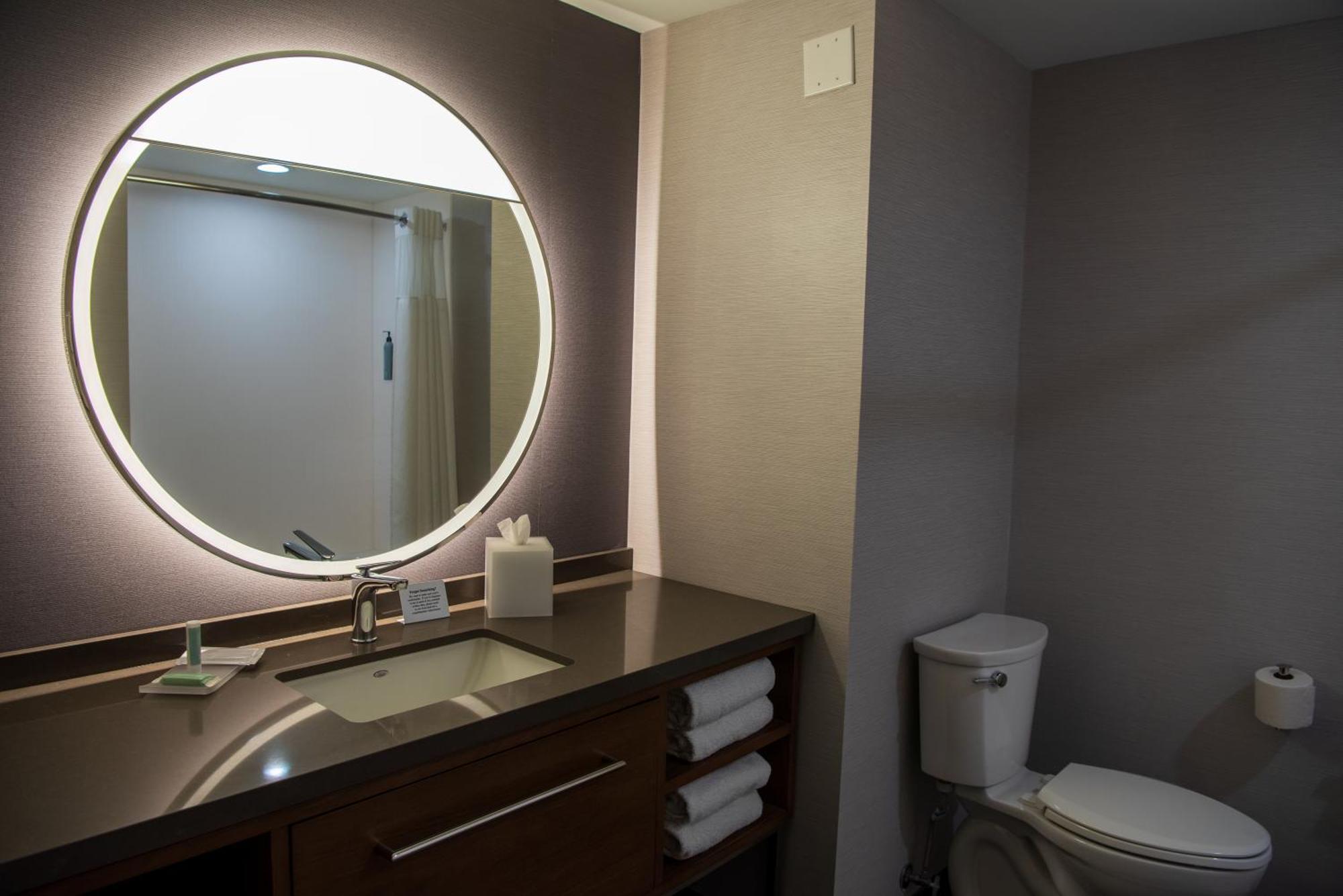 Courtyard By Marriott Lake City Kültér fotó