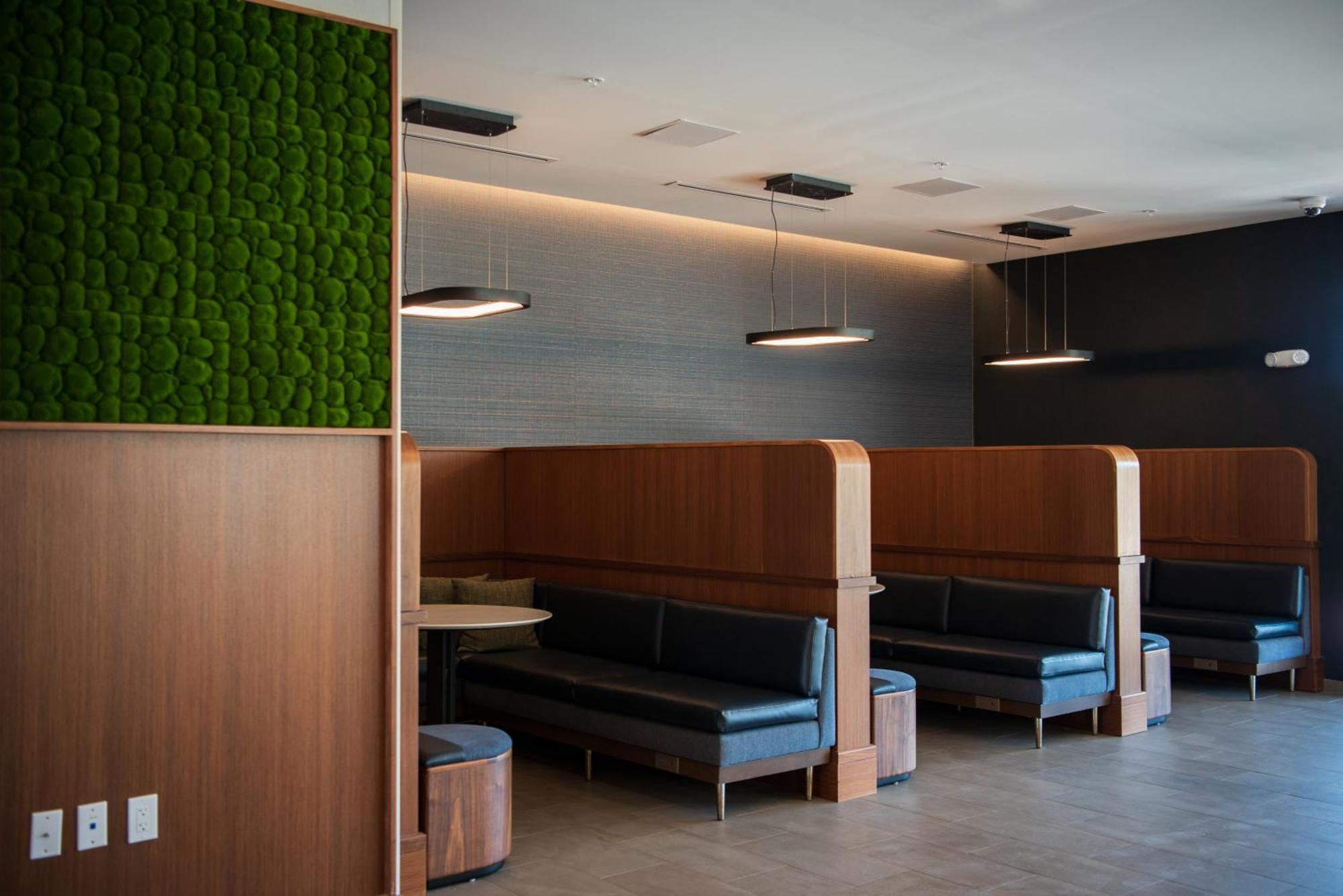 Courtyard By Marriott Lake City Kültér fotó